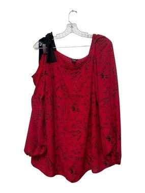 Torrid Red Graphic Print Blouse Size 1 Faces Sketch Art Y2K Artsy Top